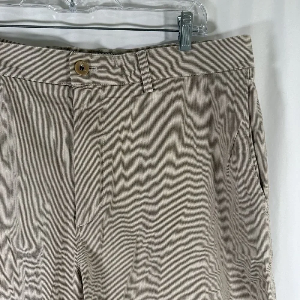 Banana Republic Chino Shorts Men's 38 Beige Striped 11